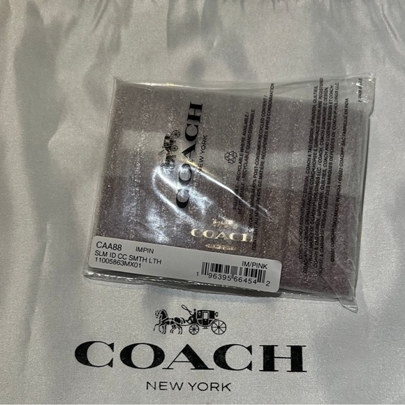 NWT COACH Slim Id Card Case CAA88 Soft Refined Calf Leather AUTHENTIC - Picture 4 of 5